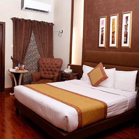 Ambassador Suites & Hotel Islamabad Eksteriør bilde