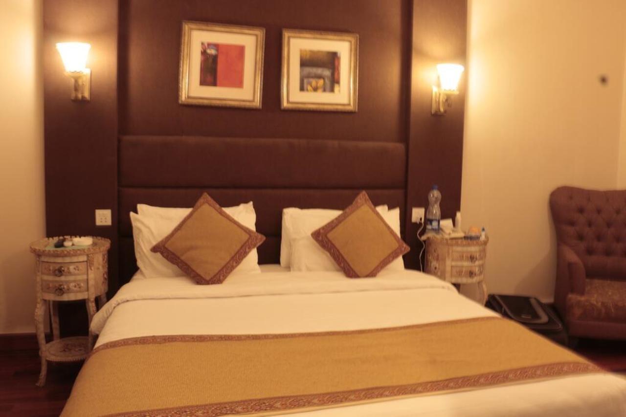 Ambassador Suites & Hotel Islamabad Eksteriør bilde